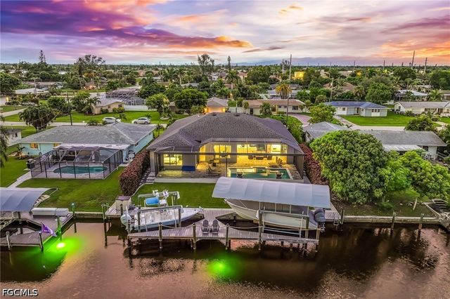 154 SW 49th ST, Cape Coral, FL 33914