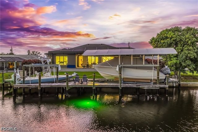 154 SW 49th ST, Cape Coral, FL 33914