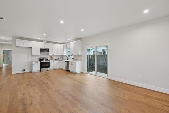 7912 35th Ave, Sacramento, CA 95824