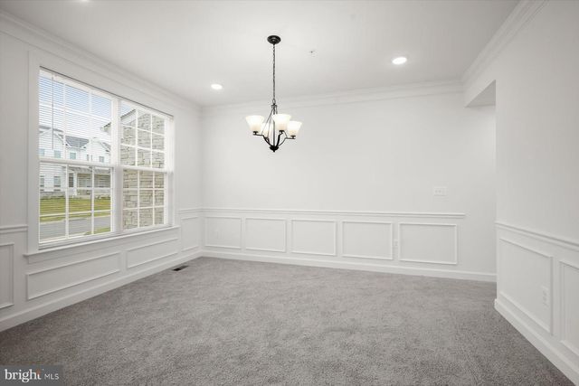 6801 FOUNTAIN PARK DR, Glenn Dale, MD 20769