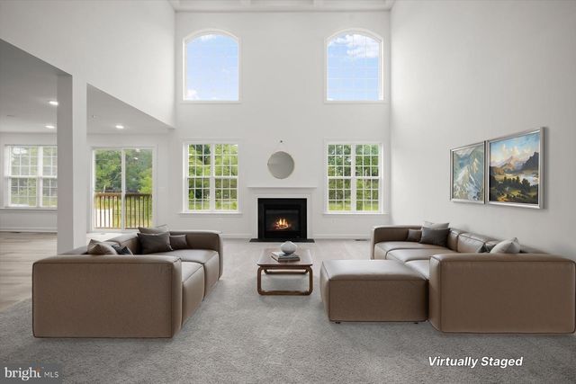 6801 FOUNTAIN PARK DR, Glenn Dale, MD 20769