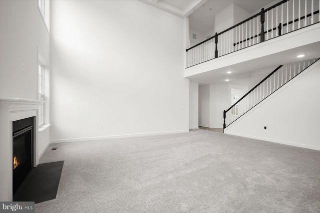 6801 FOUNTAIN PARK DR, Glenn Dale, MD 20769