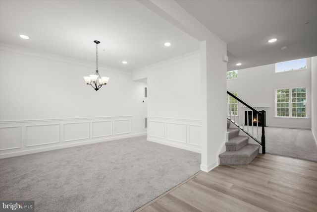 6801 FOUNTAIN PARK DR, Glenn Dale, MD 20769