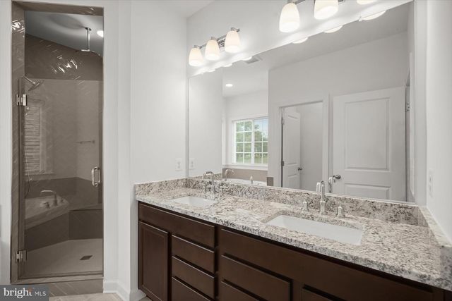 6801 FOUNTAIN PARK DR, Glenn Dale, MD 20769