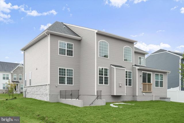 6801 FOUNTAIN PARK DR, Glenn Dale, MD 20769