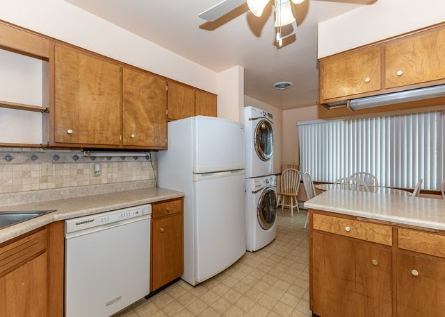 1901 47th Street Court, Moline, IL 61265