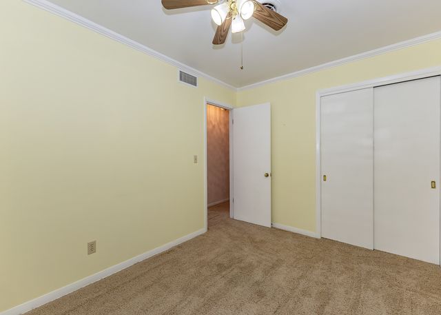1901 47th Street Court, Moline, IL 61265