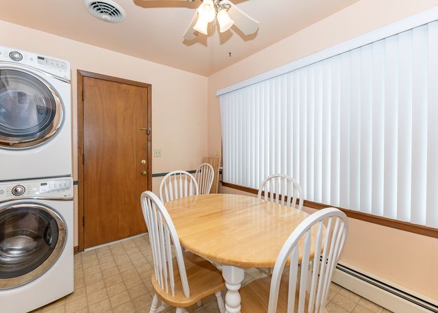 1901 47th Street Court, Moline, IL 61265