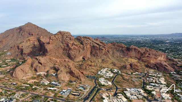 4800 E Valley Vista Lane, Paradise Valley, AZ 85253