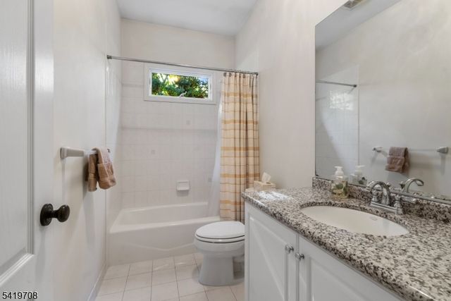 26 Woodshire Terrace, Montville Twp., NJ 07082