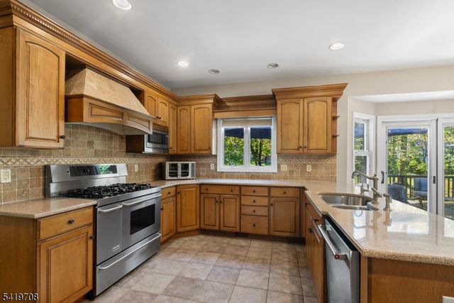 26 Woodshire Terrace, Montville Twp., NJ 07082
