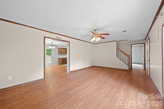 6582 Hoot Owls Hollow Road, Hickory, NC 28602