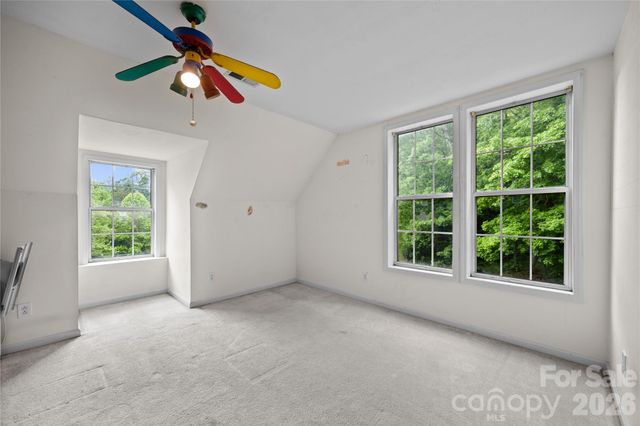 6582 Hoot Owls Hollow Road, Hickory, NC 28602