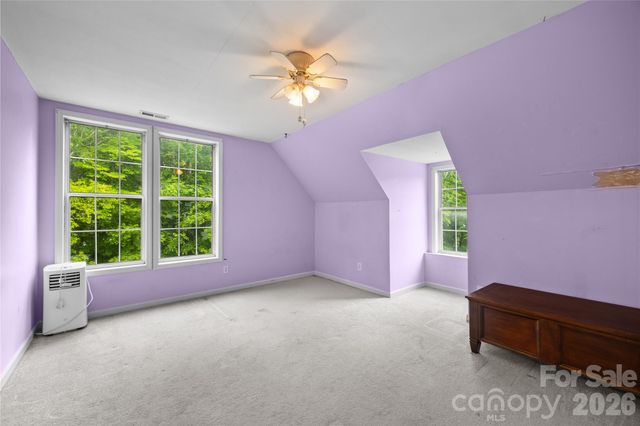 6582 Hoot Owls Hollow Road, Hickory, NC 28602