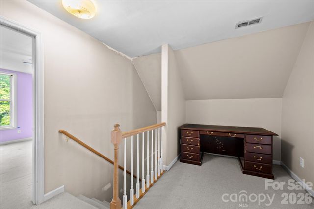6582 Hoot Owls Hollow Road, Hickory, NC 28602