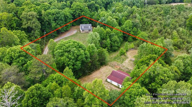 6582 Hoot Owls Hollow Road, Hickory, NC 28602