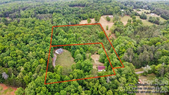 6582 Hoot Owls Hollow Road, Hickory, NC 28602
