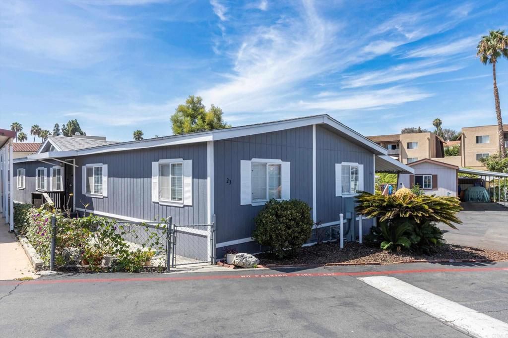 400 N Melrose Drive N 23, Vista, CA 92083 — photo 2