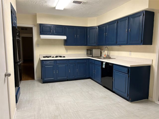 5806 Beldart Street, Houston, TX 77033