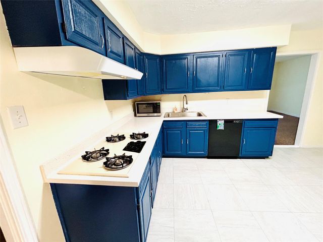 5806 Beldart Street, Houston, TX 77033