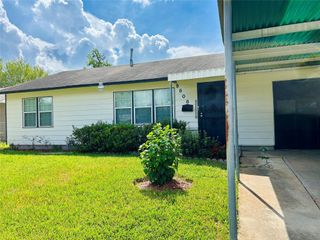 5806 Beldart Street, Houston, TX 77033