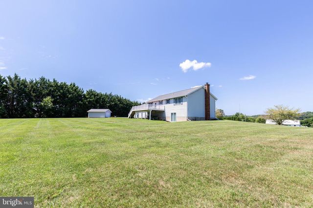 1915 BACHMAN VALLEY RD, Manchester, MD 21102