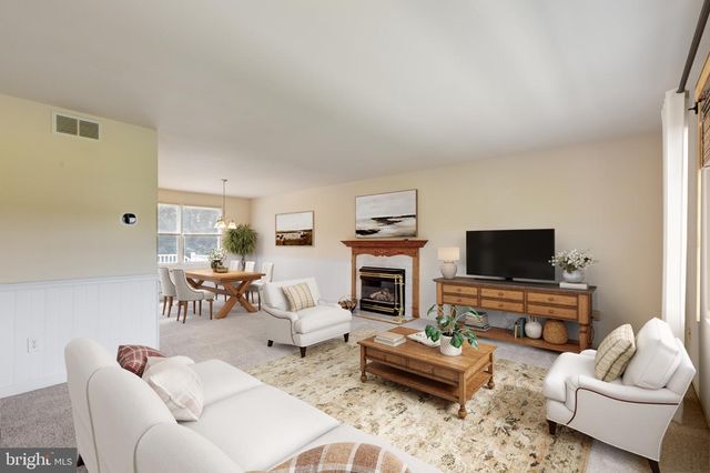 1915 BACHMAN VALLEY RD, Manchester, MD 21102