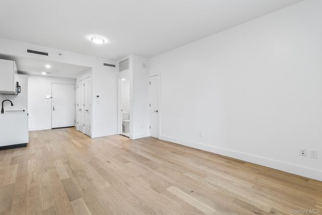 1901 Ocean Avenue 2D, Brooklyn, NY 11230