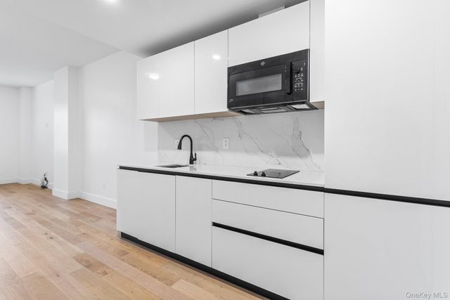 1901 Ocean Avenue 2D, Brooklyn, NY 11230