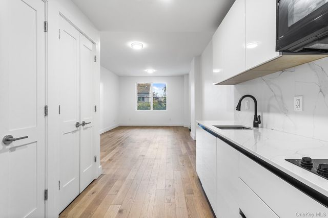 1901 Ocean Avenue 2D, Brooklyn, NY 11230