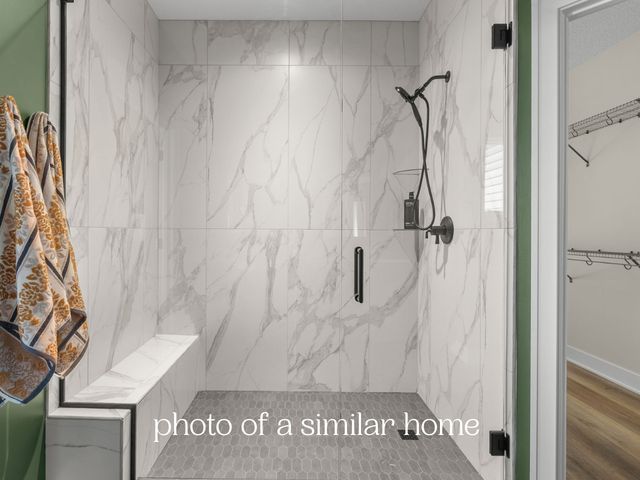 7105 Black Oak Drive, Bettendorf, IA 52722