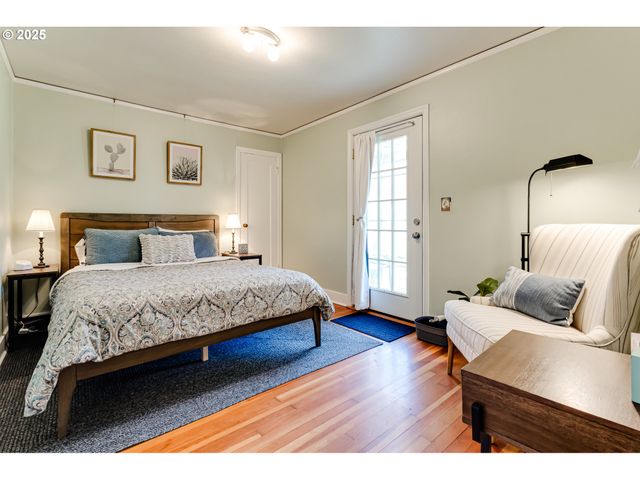 439 ALMADEN St, Eugene, OR 97402