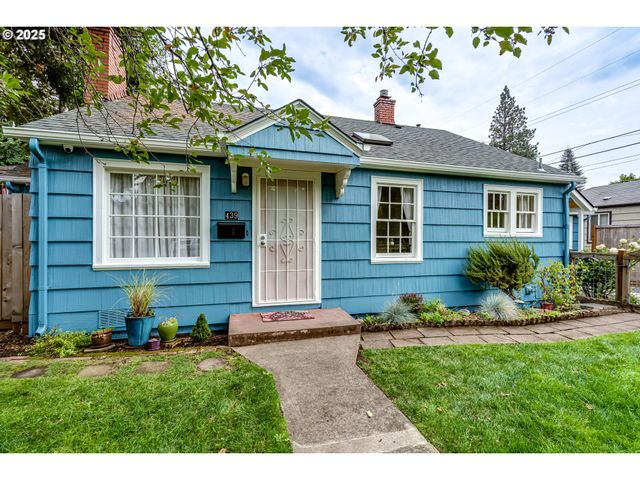 439 ALMADEN St, Eugene, OR 97402