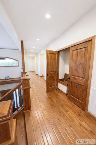 63 Mountain View Road, Salmon, ID 83467