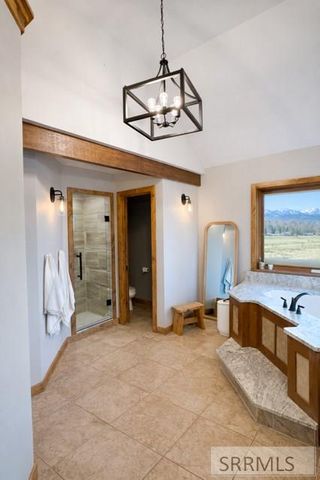 63 Mountain View Road, Salmon, ID 83467