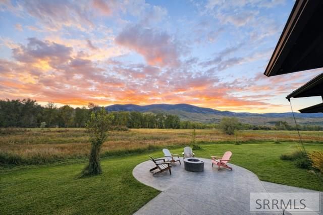 63 Mountain View Road, Salmon, ID 83467