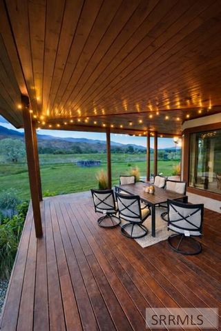 63 Mountain View Road, Salmon, ID 83467