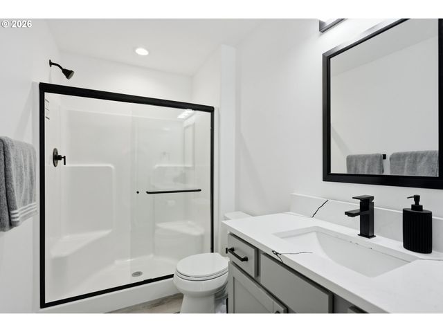 511 E COLLINS St, Goldendale, WA 98620