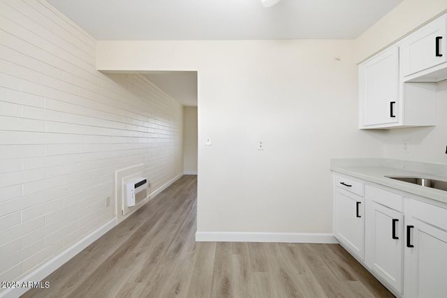 4838 E WILLETTA Street, Phoenix, AZ 85008