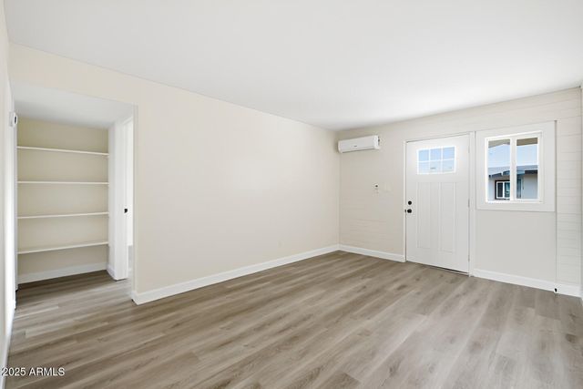 4838 E WILLETTA Street, Phoenix, AZ 85008