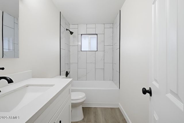 4838 E WILLETTA Street, Phoenix, AZ 85008