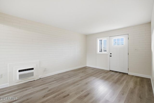 4838 E WILLETTA Street, Phoenix, AZ 85008