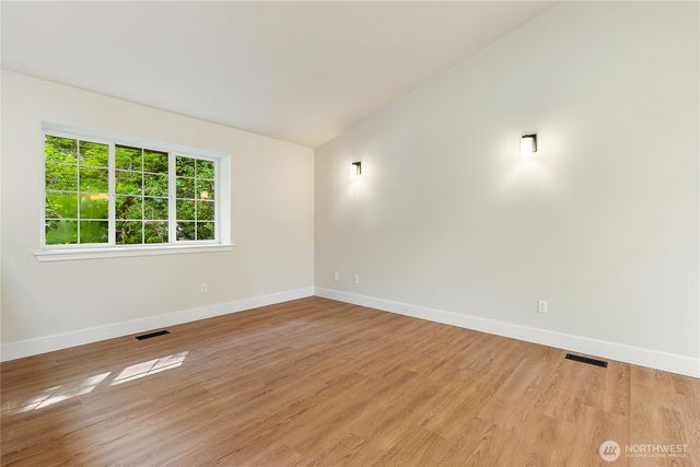 7 B Plum Lane, Bellingham, WA 98229