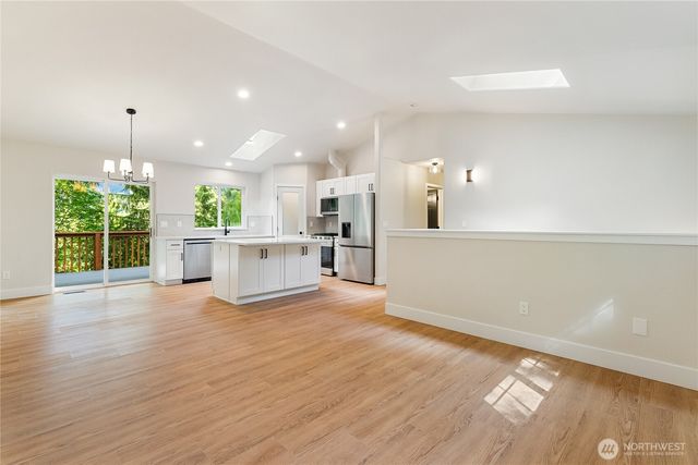 7 B Plum Lane, Bellingham, WA 98229