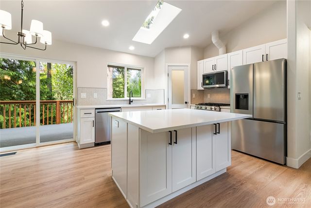 7 B Plum Lane, Bellingham, WA 98229