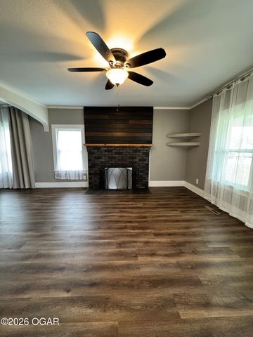 5825 Joplin Street, Joplin, MO 64801