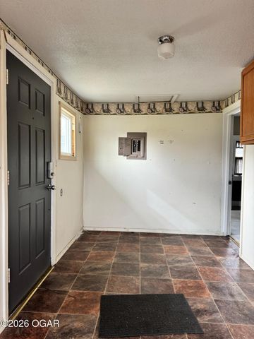 5825 Joplin Street, Joplin, MO 64801