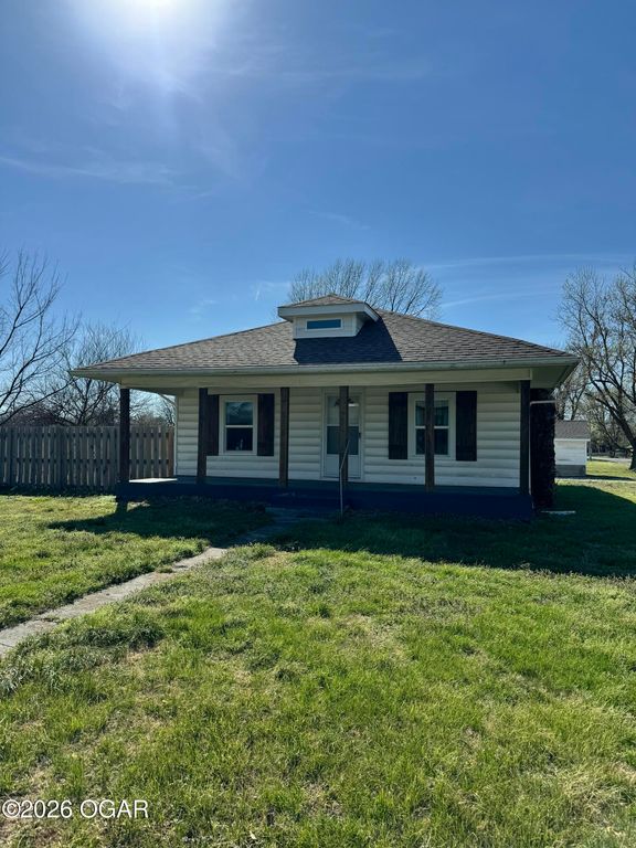 5825 Joplin Street, Joplin, MO 64801