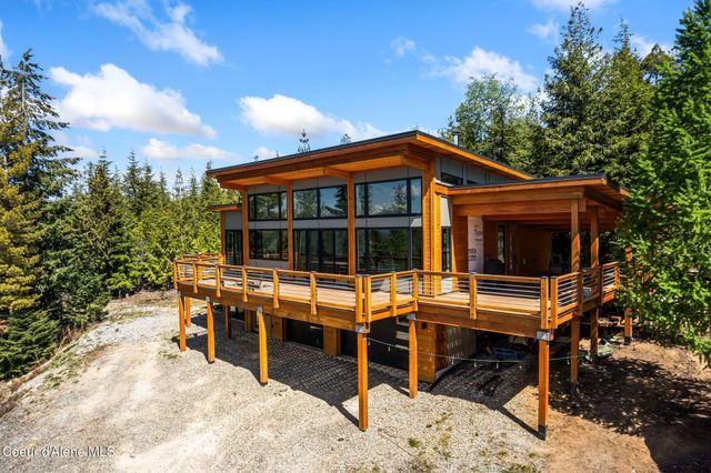 933 Rising Hawk Ridge RD, Sandpoint, ID 83864