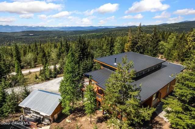 933 Rising Hawk Ridge RD, Sandpoint, ID 83864